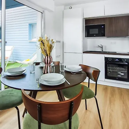 T2 Moderne Avec Terrasse & Parking Prive - 4 Personnes Апартаменты Порнише