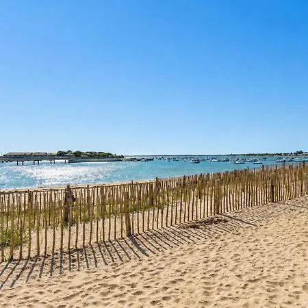 T2 Moderne Avec Terrasse & Parking Prive - 4 Personnes